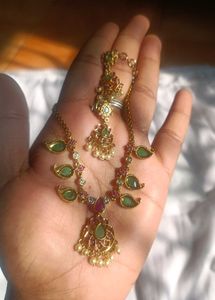 Elegant Stone Necklace Set