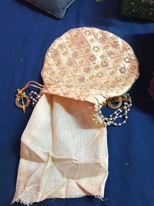 Suruku Pai.. Kanchi Golden Poti For Girls /women