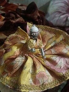 laddu gopal dress
