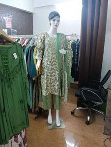 light Winter Elegant Kurta Set