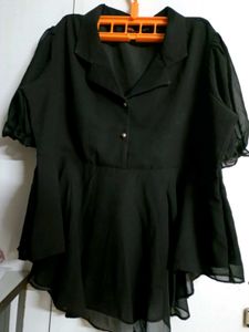 Black Classy Peplum Top 🔥