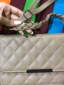 Nude Colour Slinbag