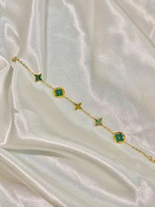 Van Cleef &amp; Arpels Alhambra collection