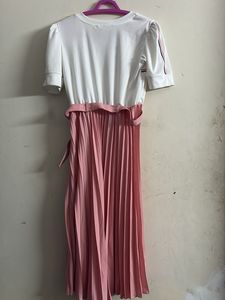 Pink Pleated Casual Dress