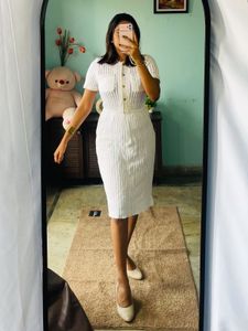 Elegant White Knit Dress