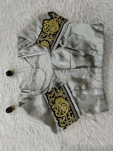 Silver With Black Saree (Women&#39;s)