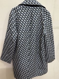 Patterned Women&#39;s Coat