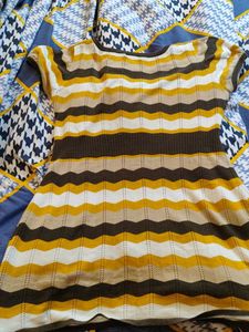 H&amp;M Striped Knit Top