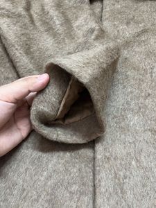 unique fashion inspo coat.