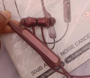 boAt Rockerz Wireless Neckband