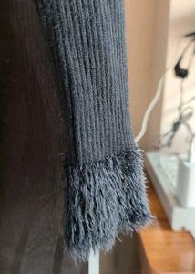 Stylish Black &amp; Gold Sweatshirt