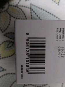 minimalist anti dandruff shampoo brand new