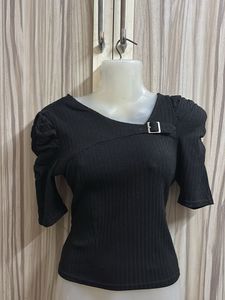 ⭕️B3G1⭕️ + 30 % Off On Combo❗️ Ribbed Buckle Top