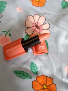Perfect II 24 Love Me Lipstick