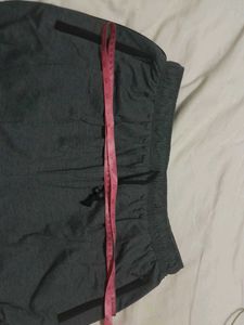 Unisex Grey Solid Sports Shorts(Capris) - XL