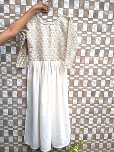 Nyra Cut Kurti🎀