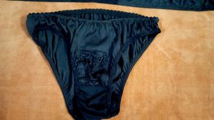 Combo 2 Bikini 👙 Set Very Beautiful Black And Re