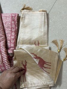 Elegant Dupatta with Deer Design