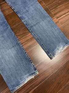 Authentic Levi&#39;s 501 Jeans