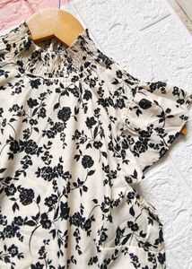 Stylish Floral Print Top