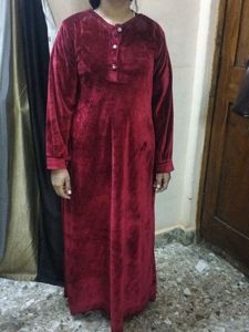 Maroon Colour Abaya Full Hight