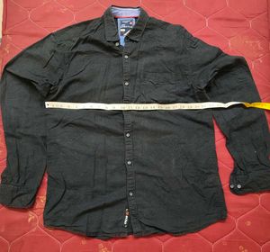 Black long sleeve shirt