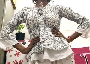 Floral Print Tie-Up Top
