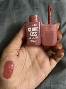 Zudio Cloud Kiss Lip Colour