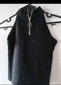 Black Zip-Up Crop Top