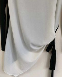 Chic Colorblock Long Sleeve Top