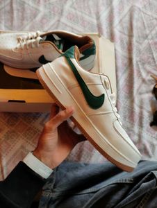 Nike airforce 1 humava