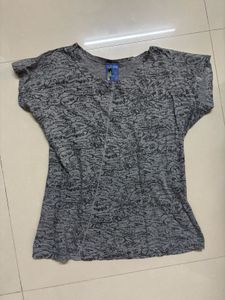 Grey Tshirt