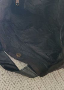 Vintage-Style Buckle Tote Bag