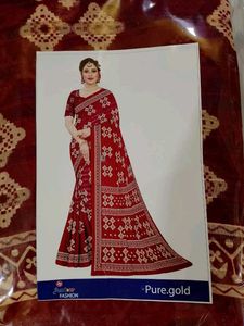 Red &amp; Cream Printed Sari