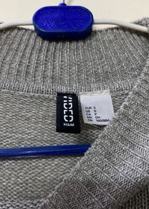 Gray Knit Sweater, full sleeves