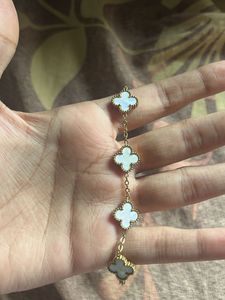 Clover Bracelet Anti Tarnish - Gold Color