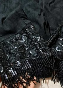 Embroidered Black Leggings