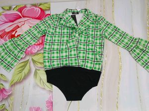 (700)Green Plaid Bodysuit
