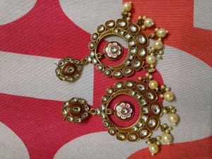 Kundan Studded Chandbali
