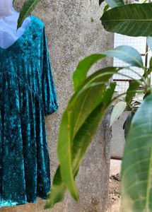 I.DARK SEA GREEN GORGEOUS DRESS