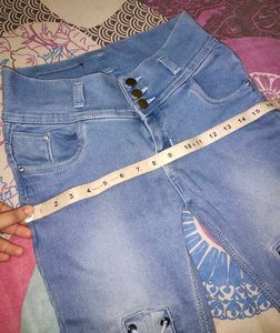 Women Fashionable Jeans