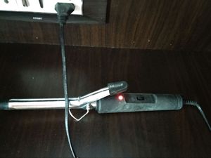 Nova Hair Curler