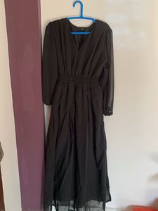 Elegant Black Maxi Dress