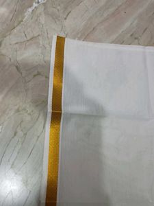 Traditional Kerala Kasavu Dhoti 7&#39;2&#34;X3&#39; White