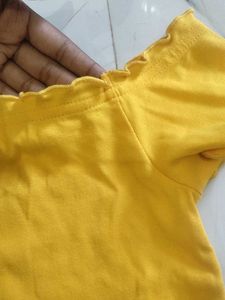 Crop Top Off shoulder