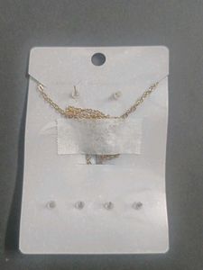 Roslynd Necklace &amp; Earring Set