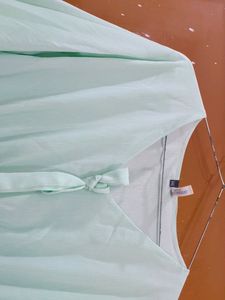 Women Green Top