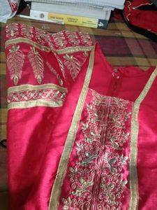 Red Embroidered Kurta