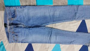 Light Wash Denim Jeans