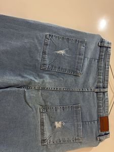 Distressed Wide Leg Jeans